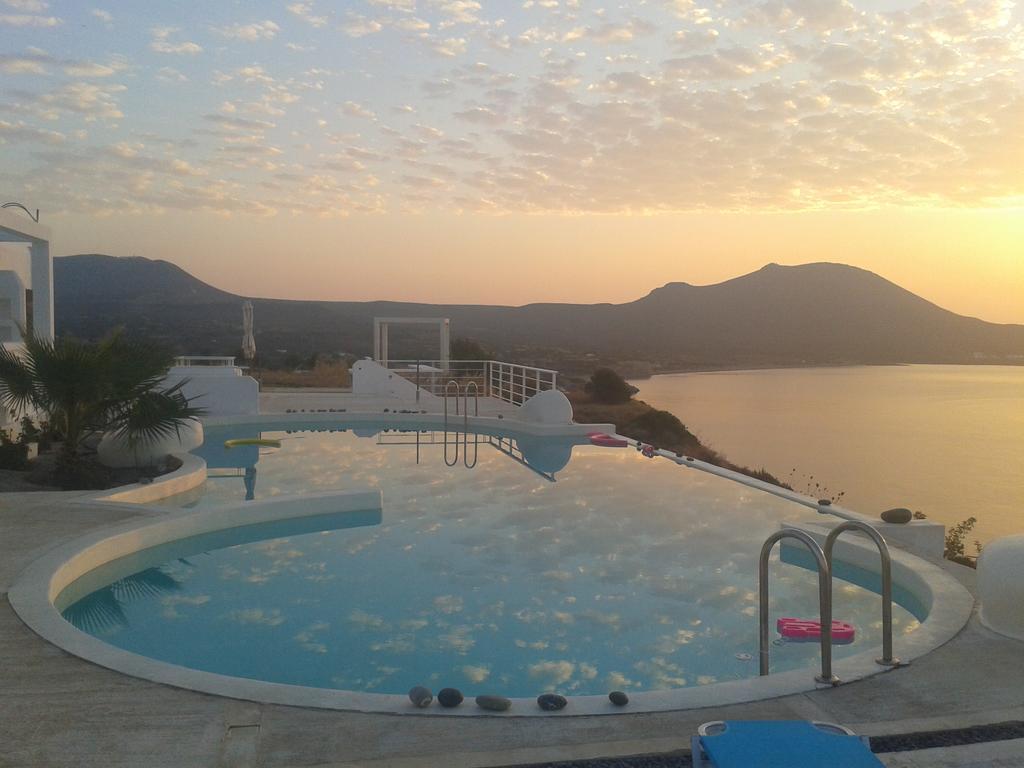 Villa Kaladi Rock Avlemonas Exterior foto